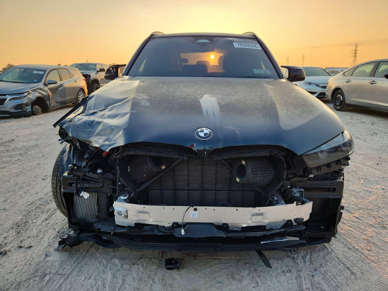 2026 BMW X5 M60I - Фото 5