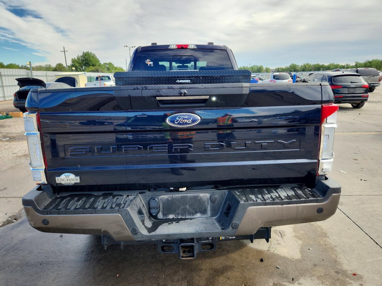 2022 Ford F350 Super Duty - Фото 6