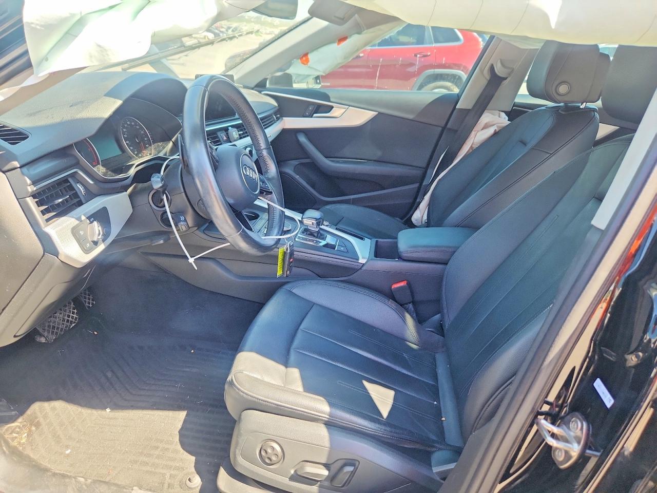 2017 Audi A4 Premium - Фото 7