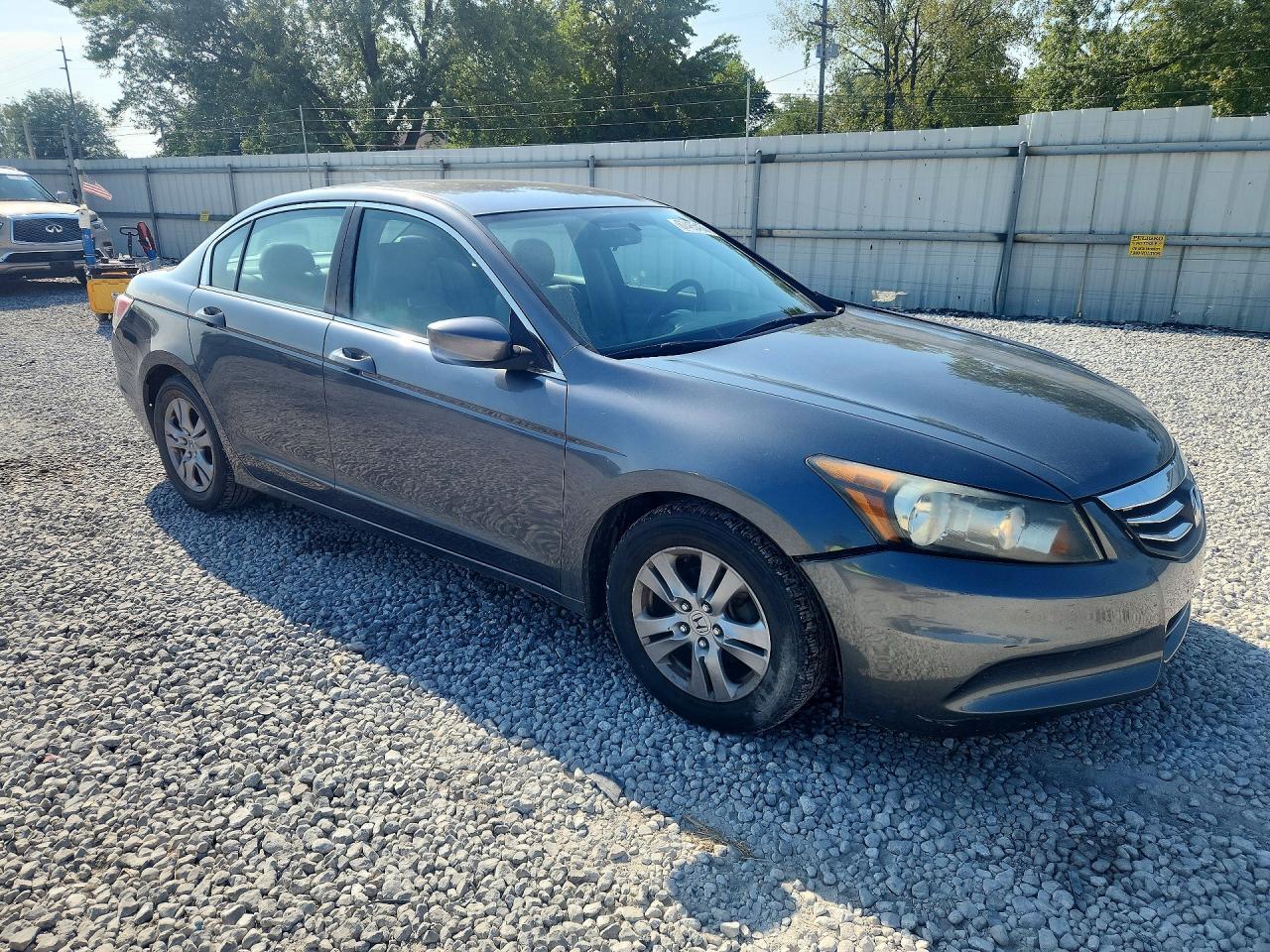 2011 Honda Accord Lxp - Фото 4