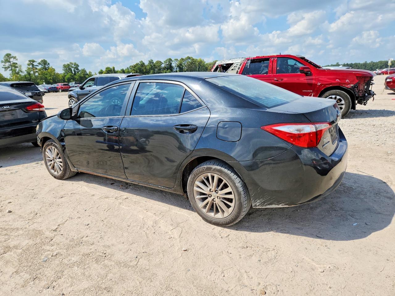 2015 Toyota Corolla Le Plus - Фото 2