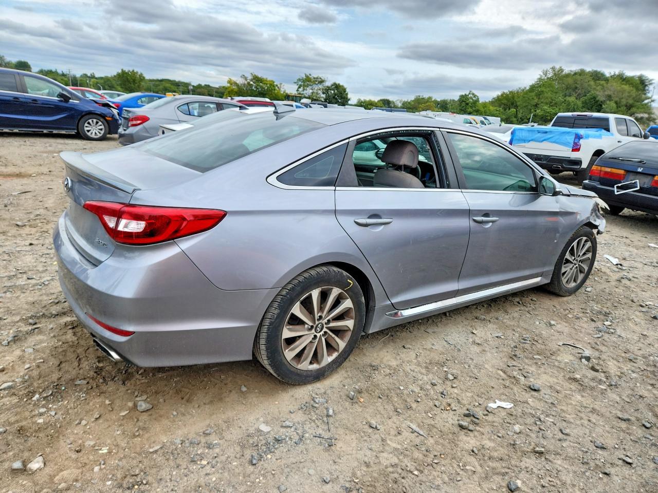 2017 Hyundai Sonata Sport - Фото 3