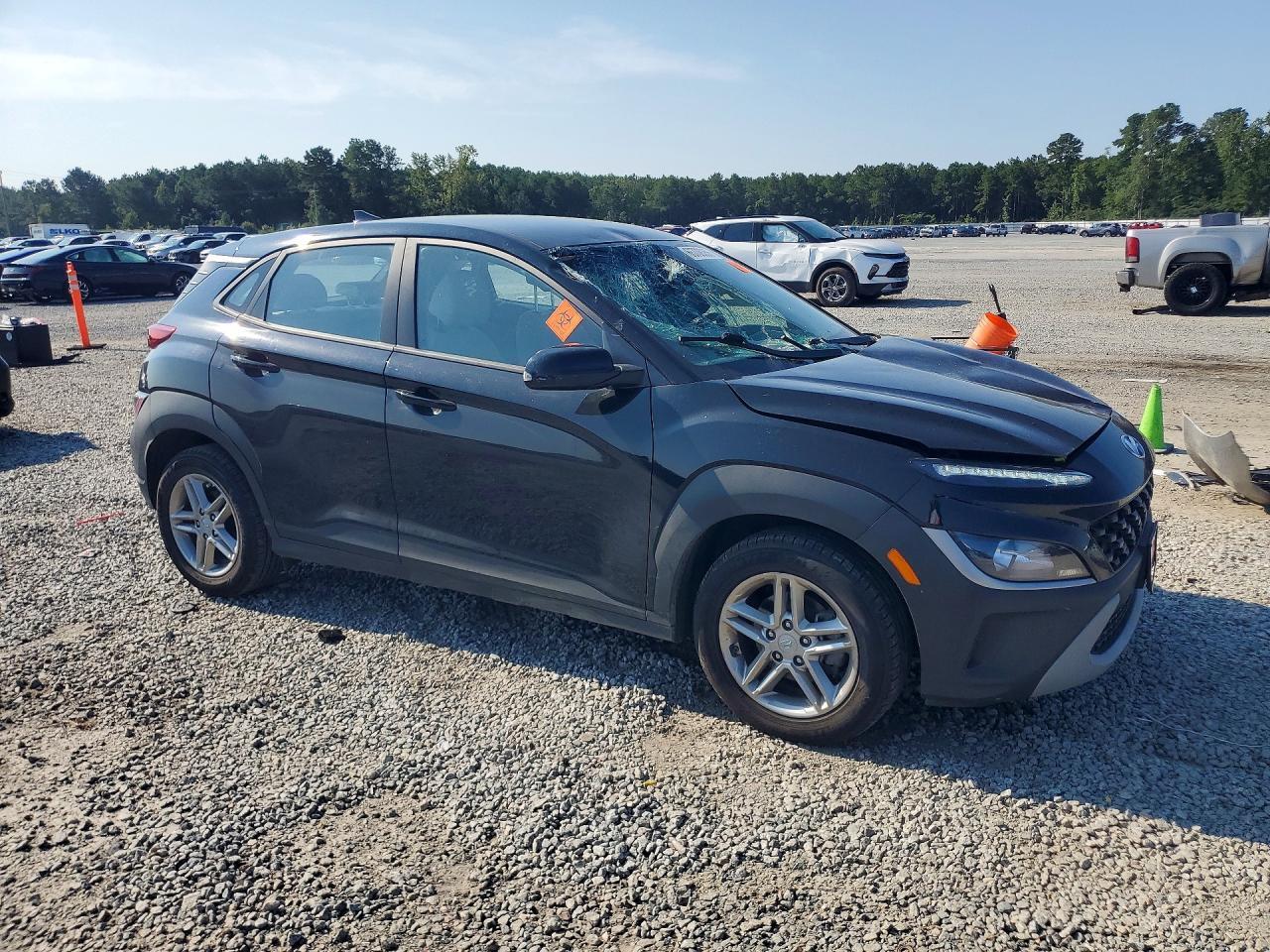 2023 Hyundai Kona Se - Image 4