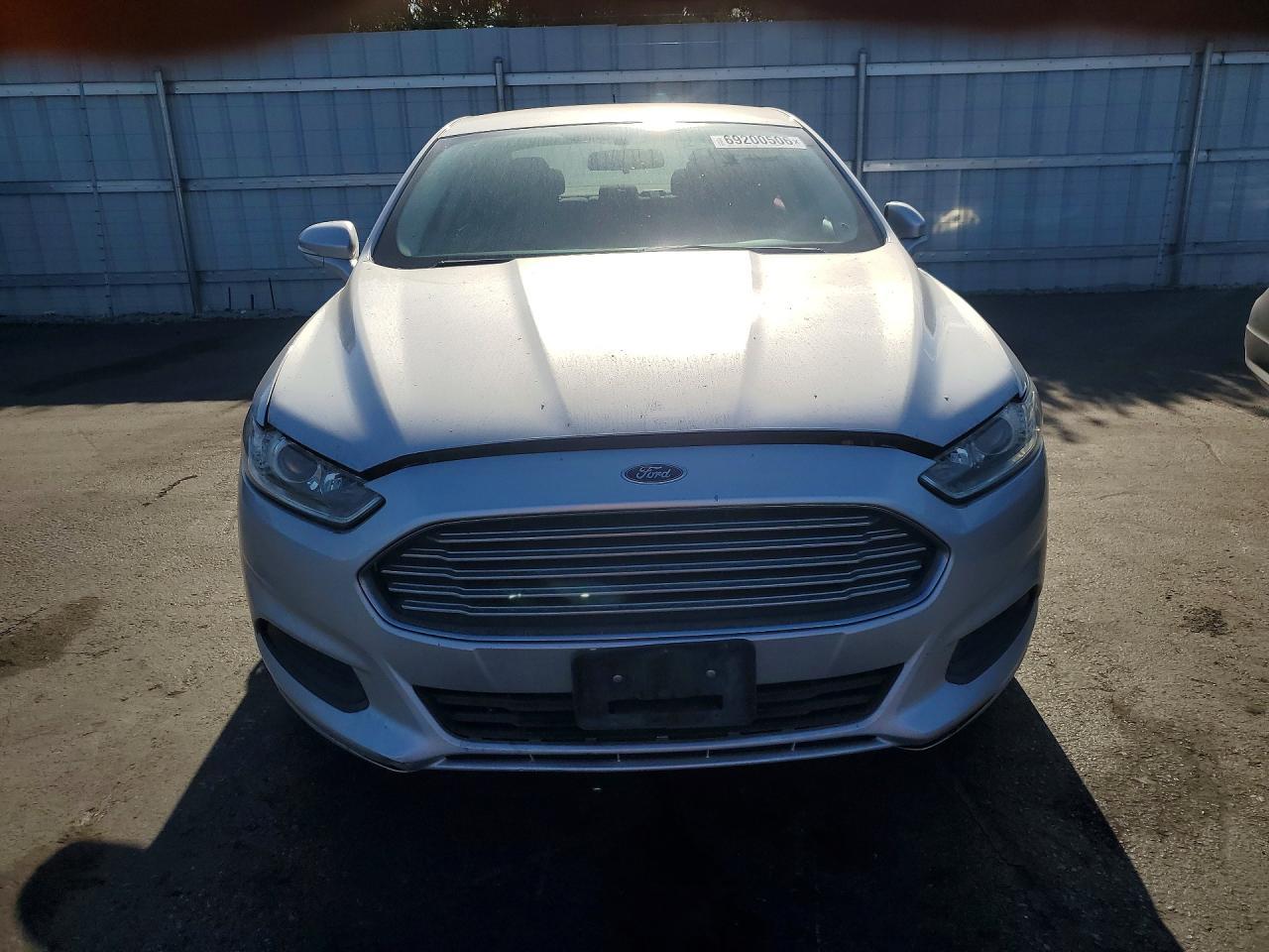2016 Ford Fusion Se - Image 5