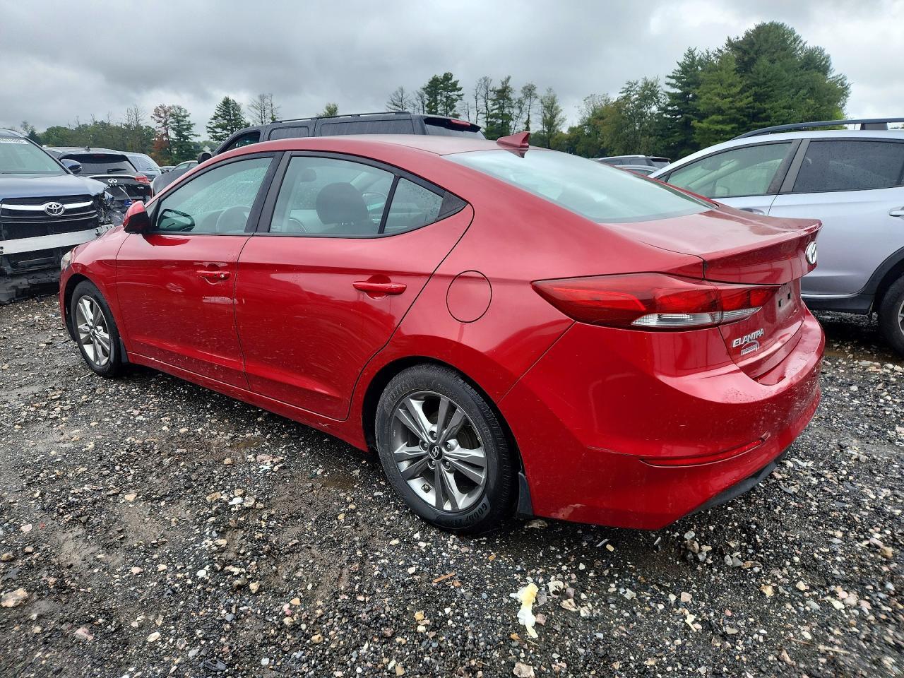 2017 Hyundai Elantra Value Edition - Фото 2