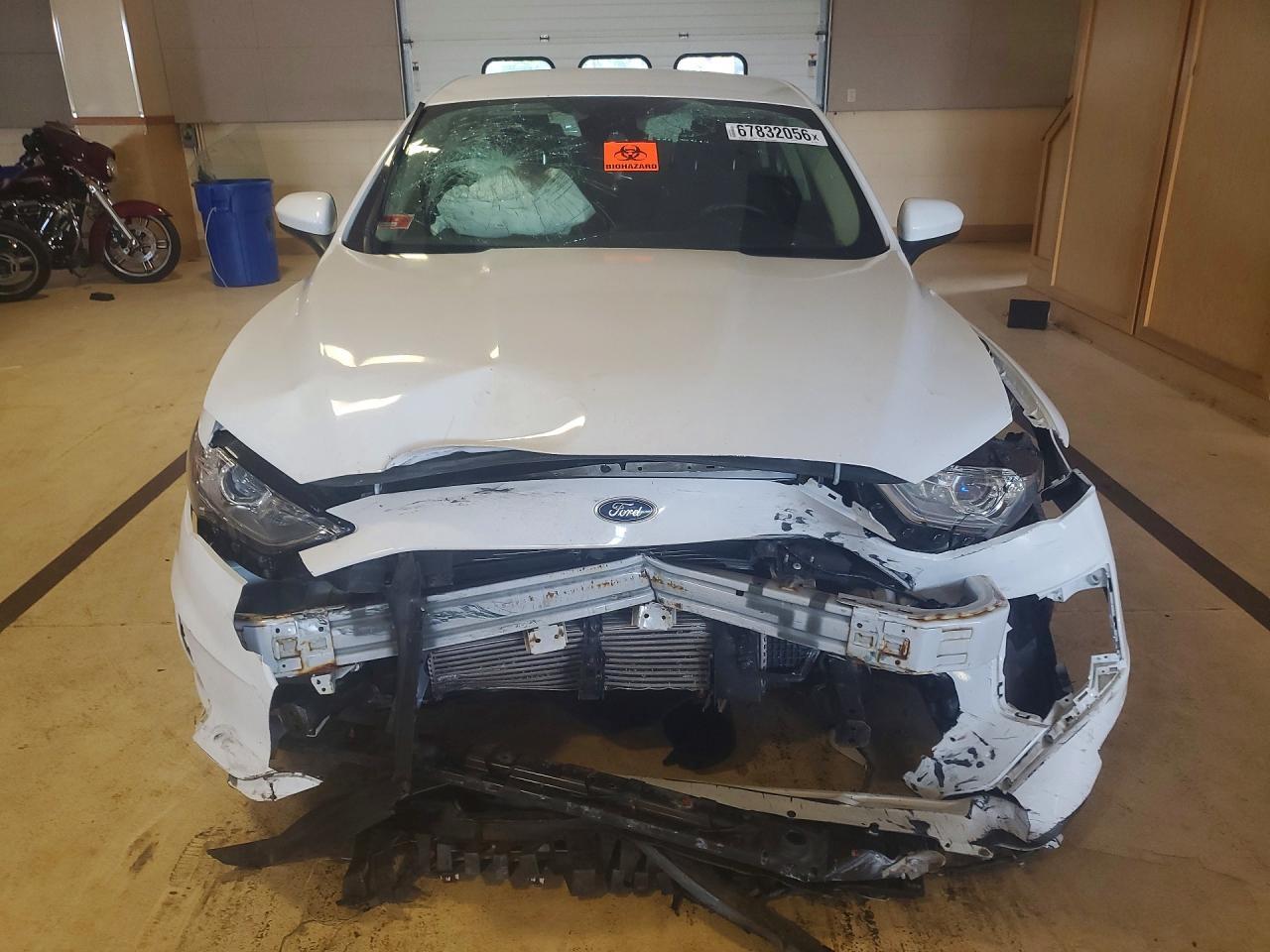 2020 Ford Fusion Se - Фото 5