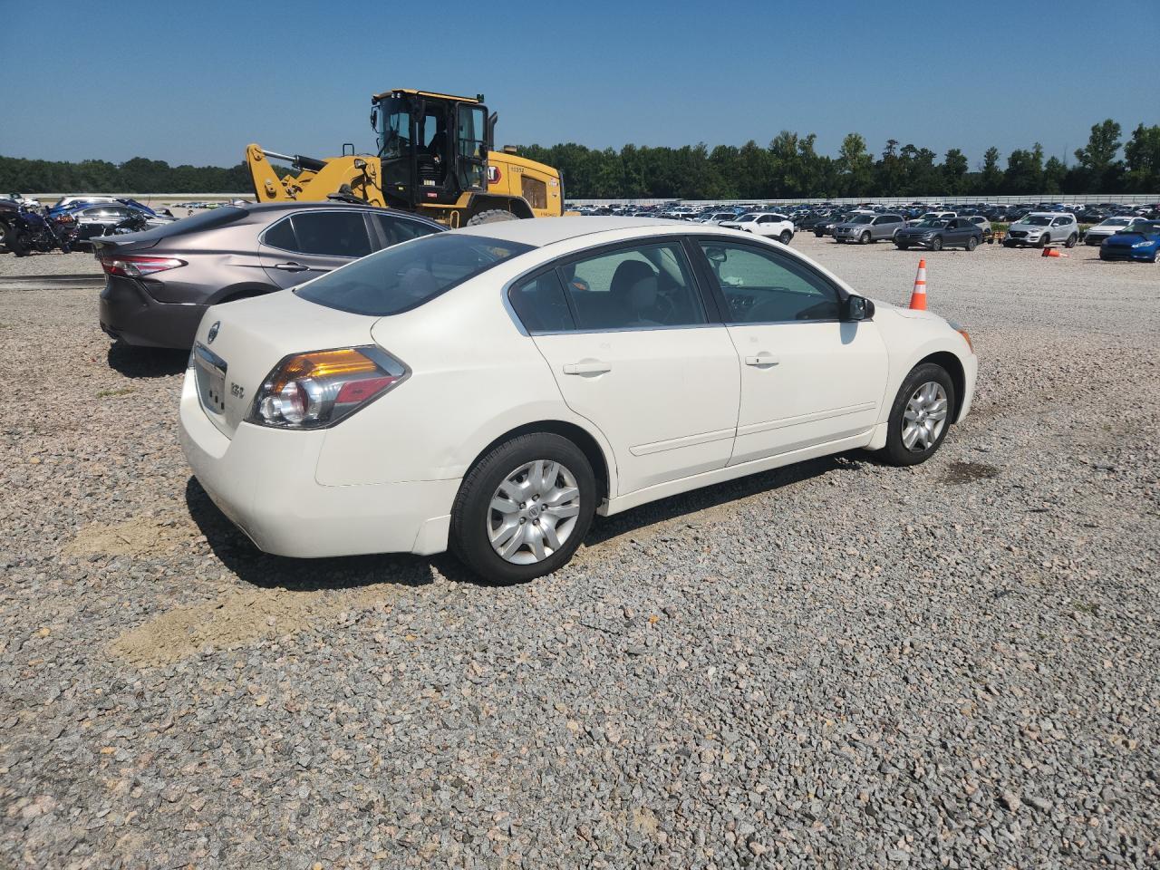 2011 Nissan Altima 2.5 - Image 3