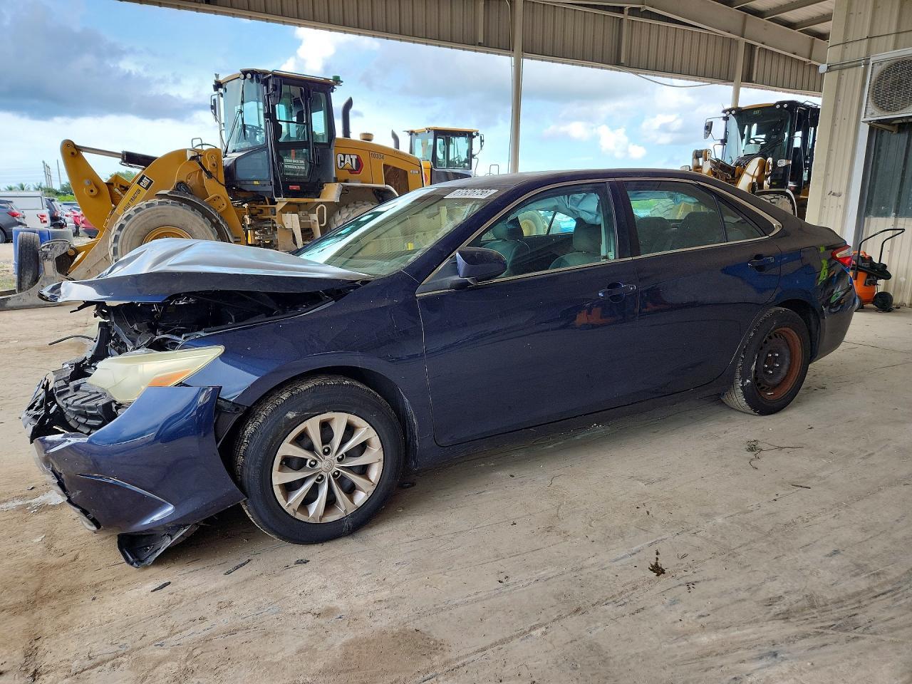 2015 Toyota Camry Le
