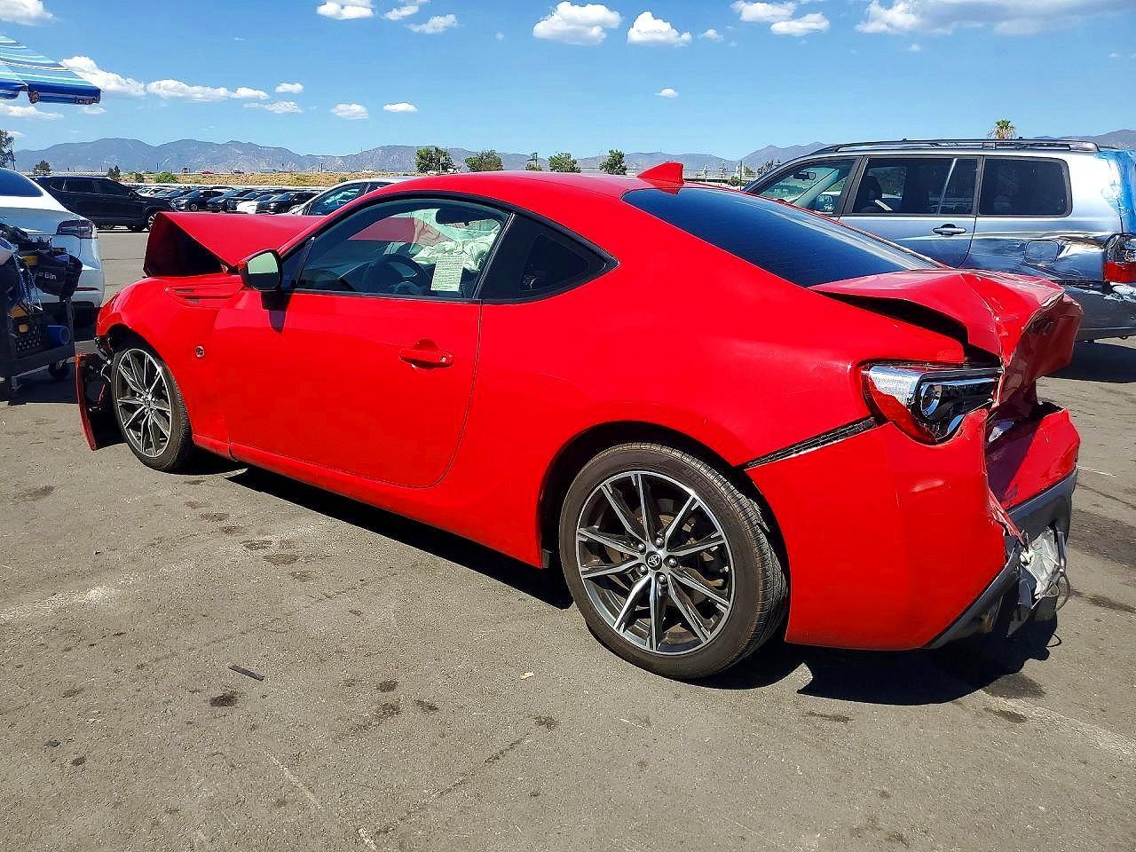 2017 Toyota 86 Base - Фото 2