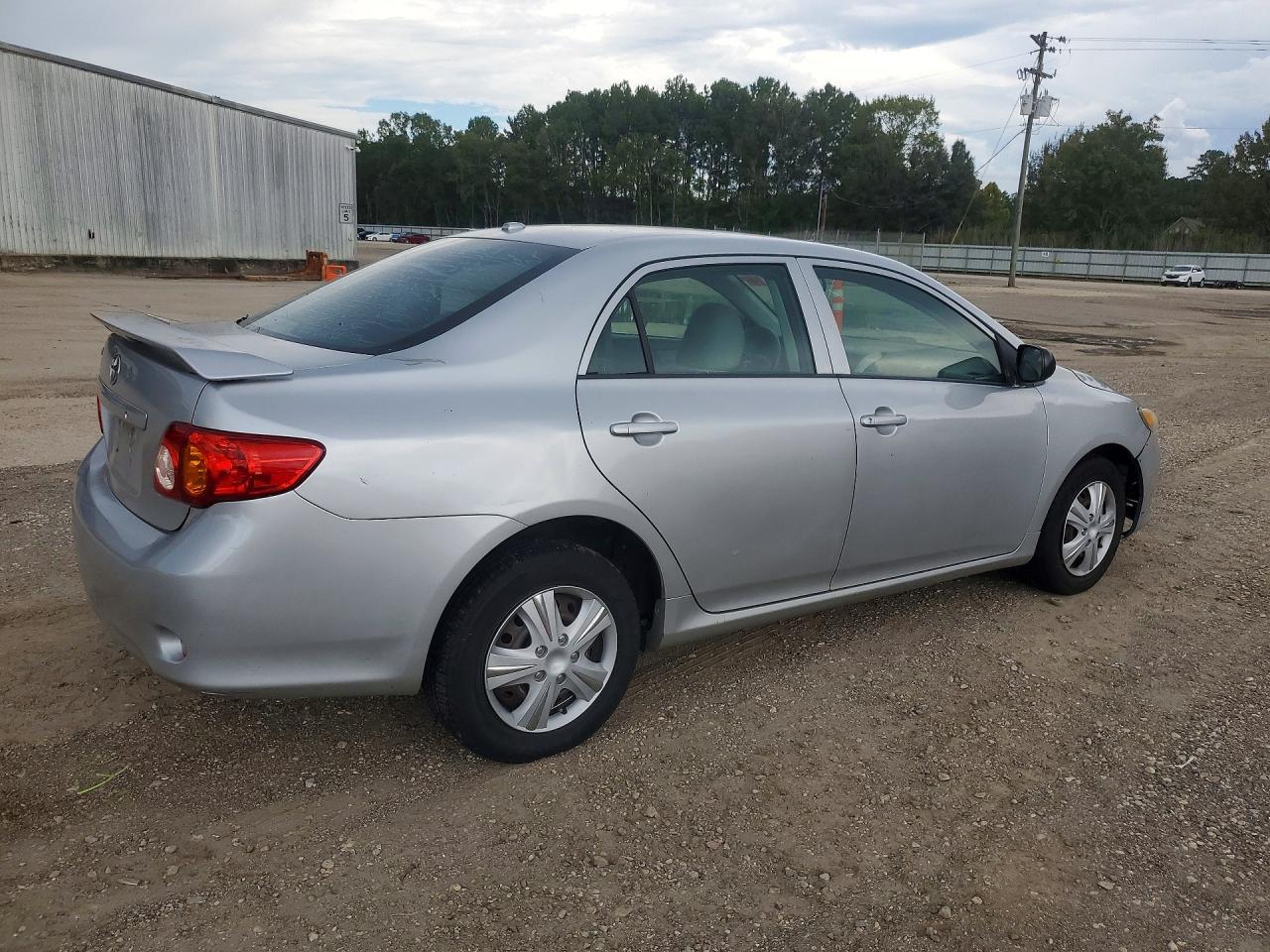 2009 Toyota Corolla Base - Фото 3