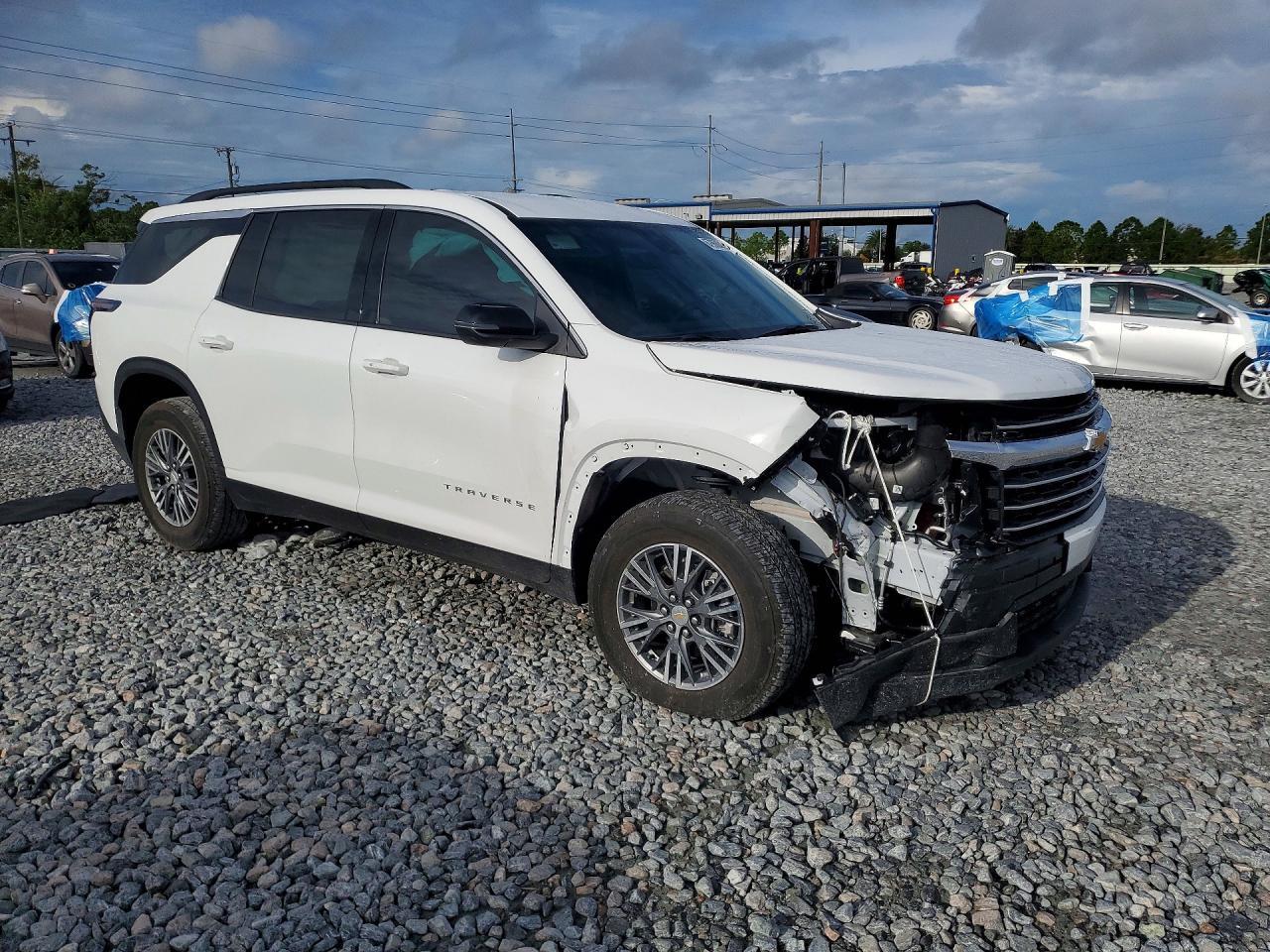2025 Chevrolet Traverse Lt - Фото 4