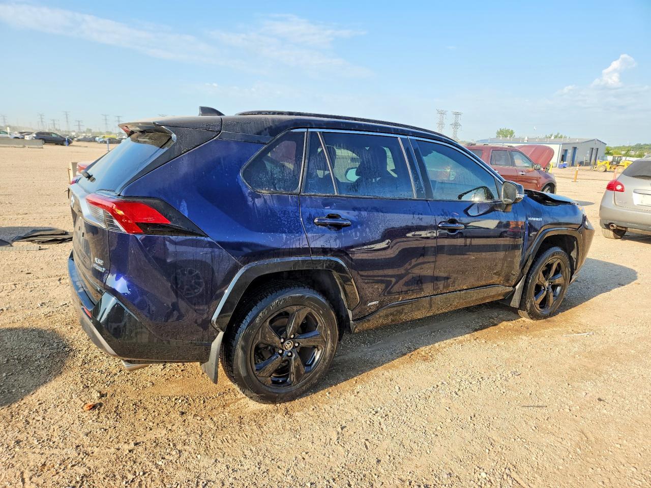 2021 Toyota Rav4 Xse - Image 3