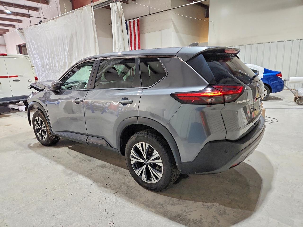 2023 Nissan Rogue Sv - Фото 2