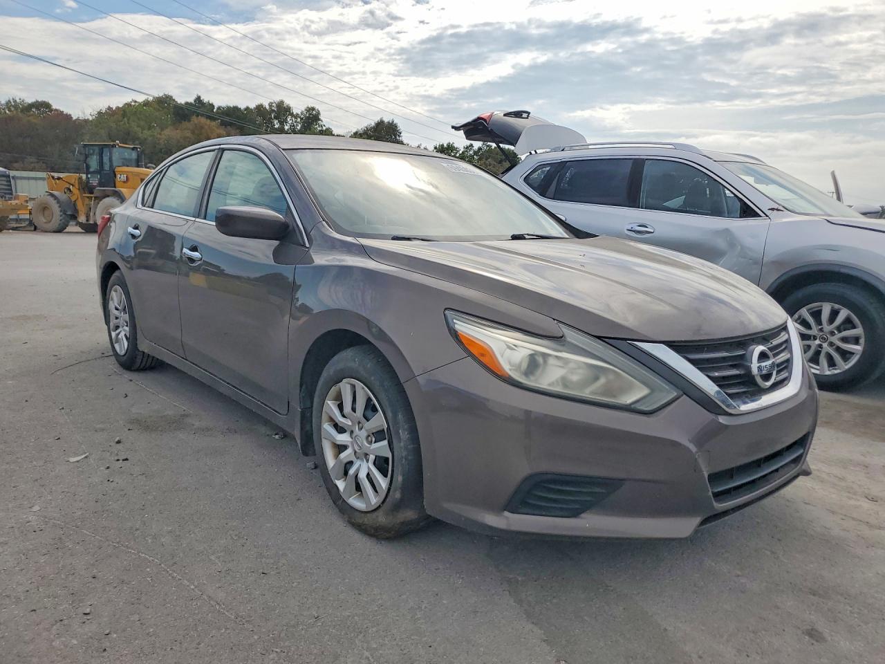 2017 Nissan Altima 2.5 S - Image 4