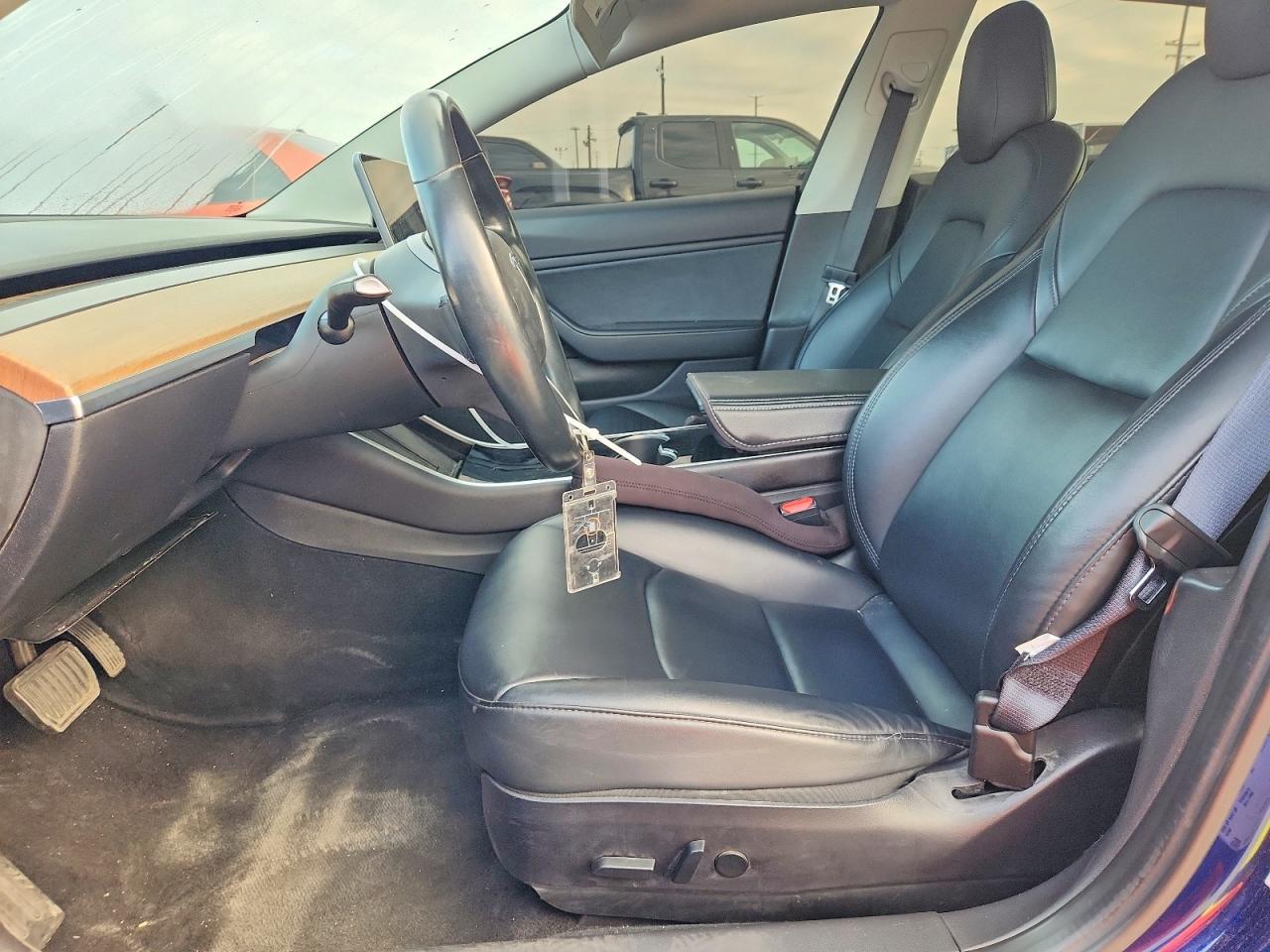 2019 Tesla Model 3 - Image 7