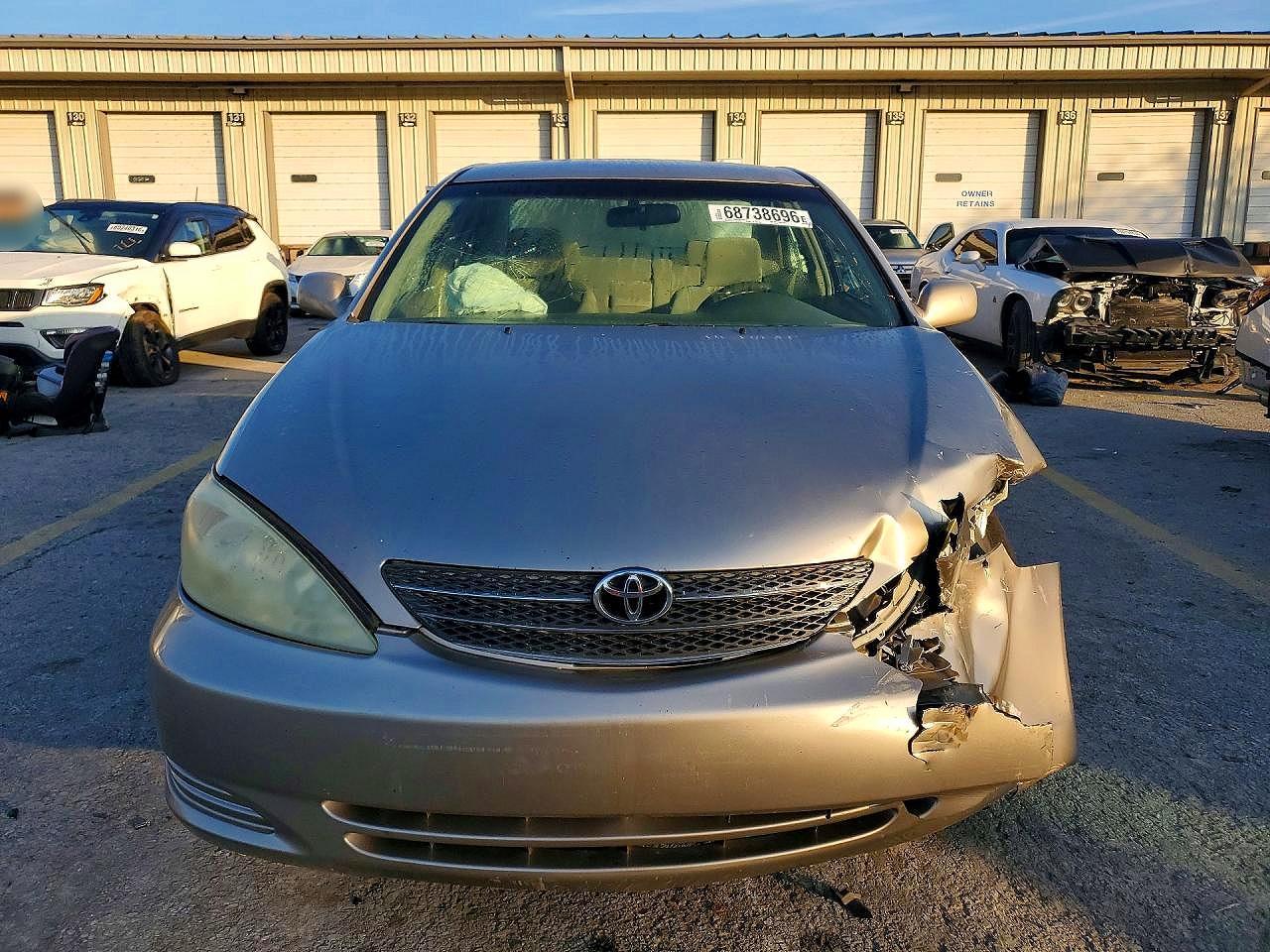 2003 Toyota Camry Le - Фото 5