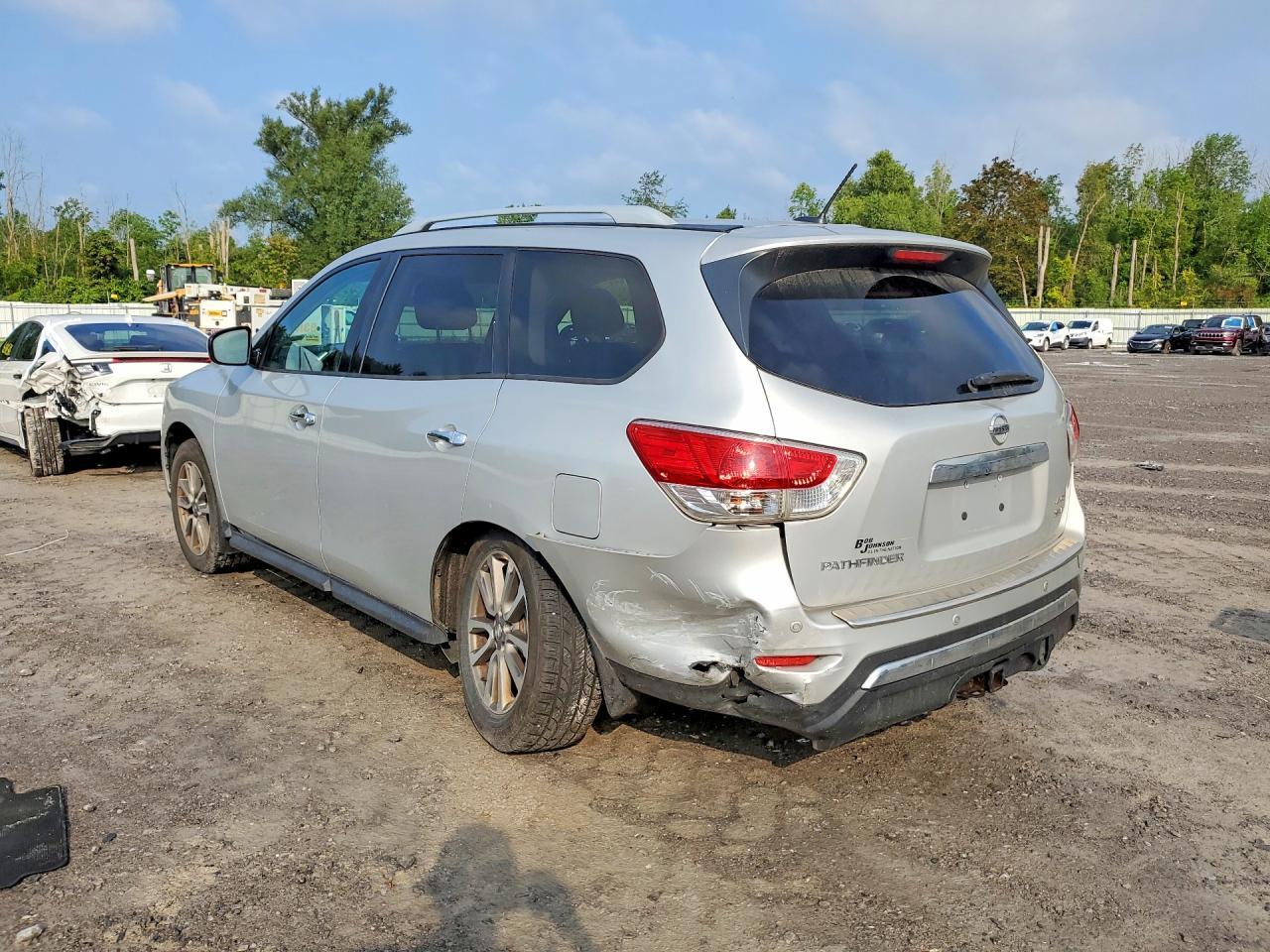2014 Nissan Pathfinder Sv - Фото 2