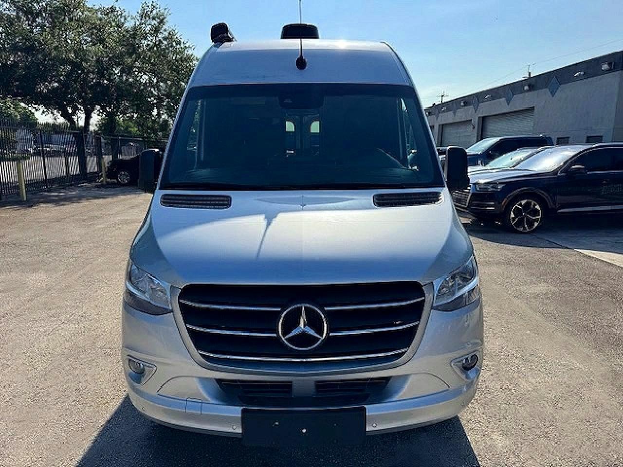 2022 Mercedes-Benz Sprinter 2500 - Фото 5