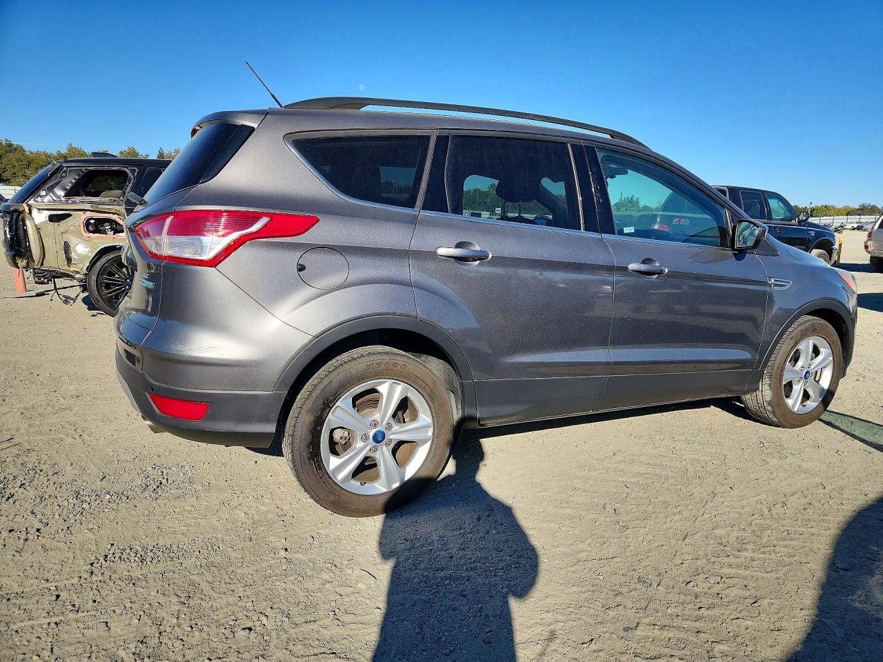 2014 Ford Escape Se - Image 3