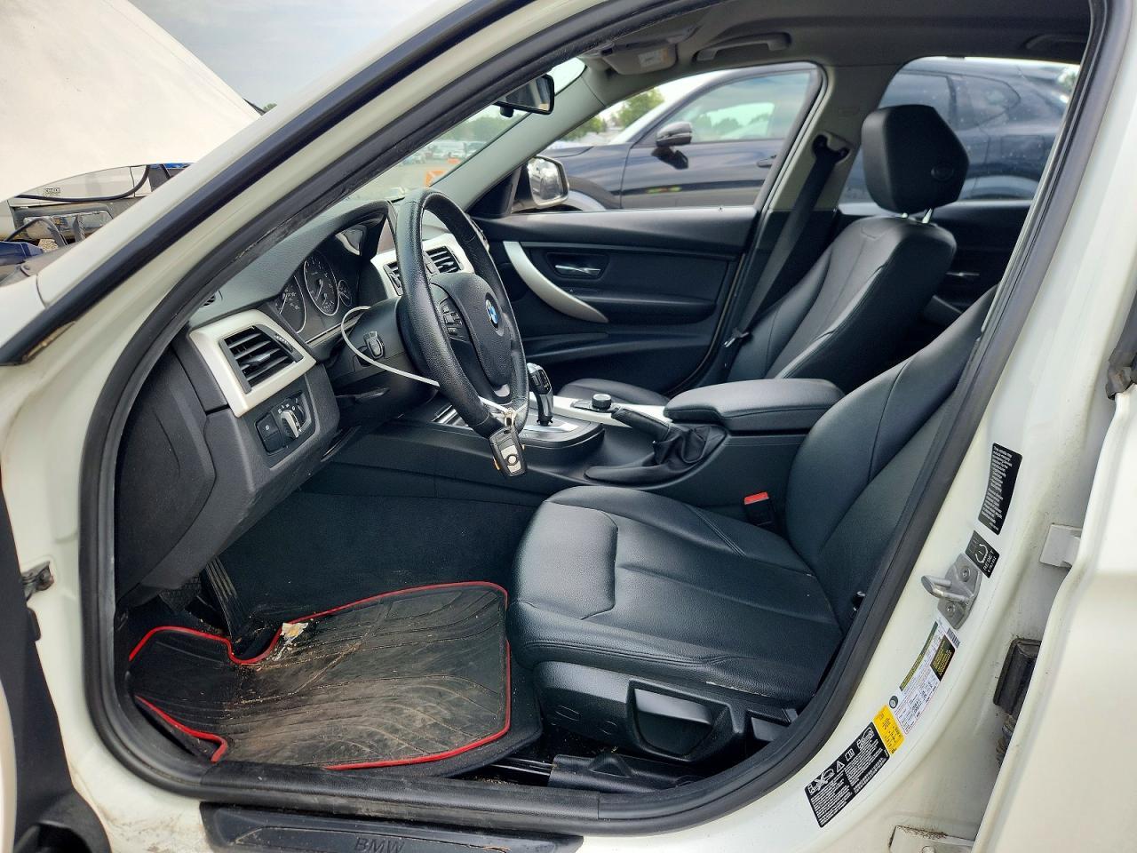 2015 BMW 320 I xDrive - Фото 7