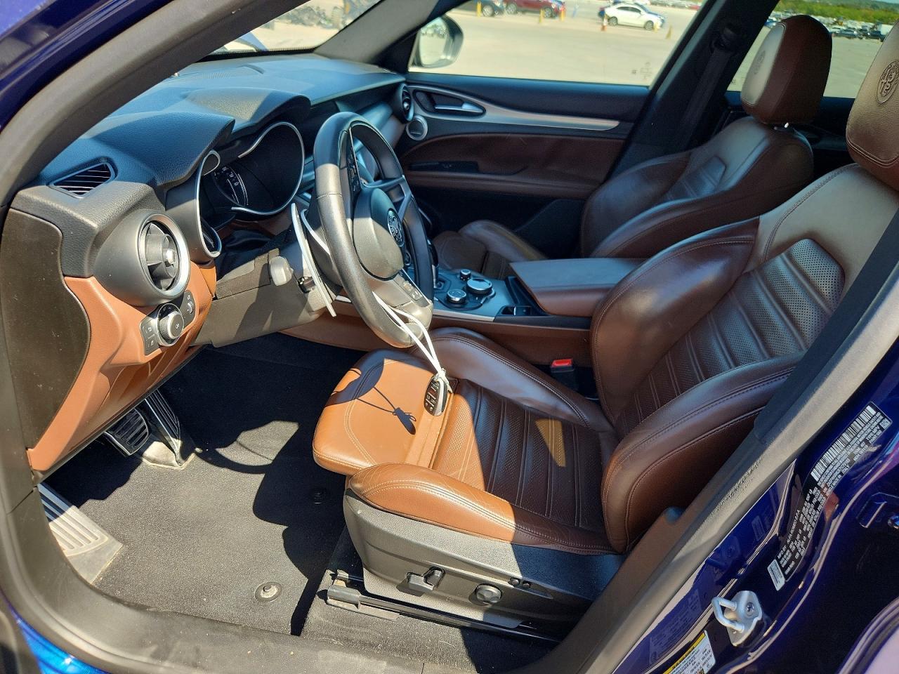 2019 Alfa Romeo Stelvio Ti - Image 7
