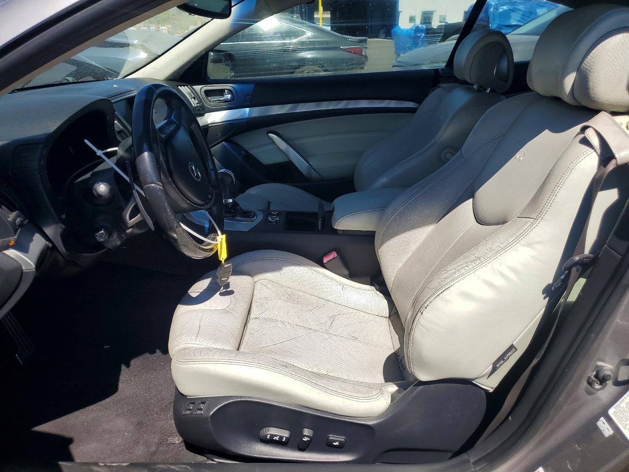 2009 Infiniti G37 Convertible Base - Фото 7