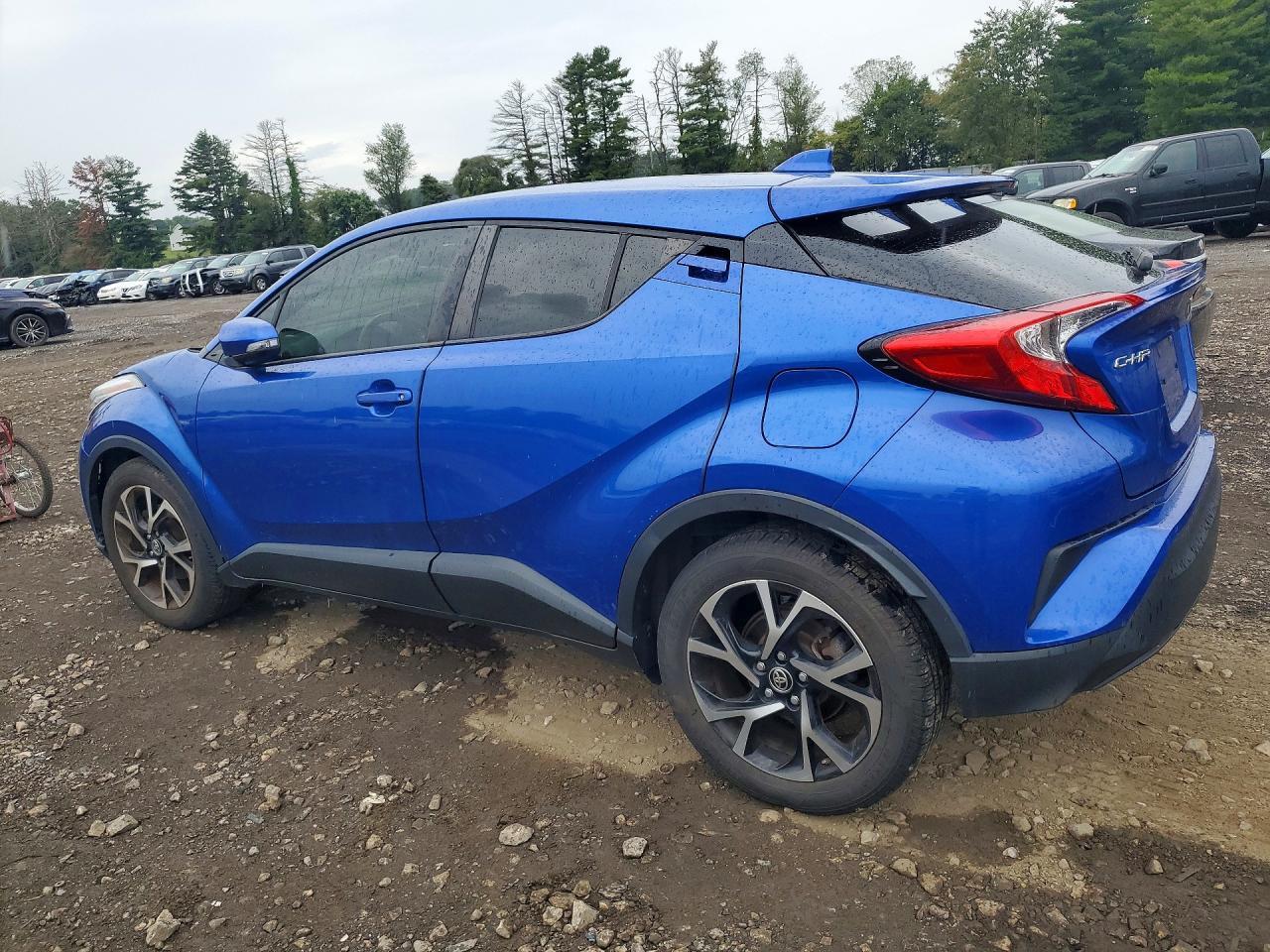 2021 Toyota C-Hr Xle - Фото 2