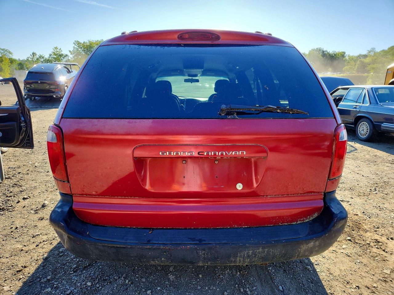 2004 Dodge Caravan - Фото 6