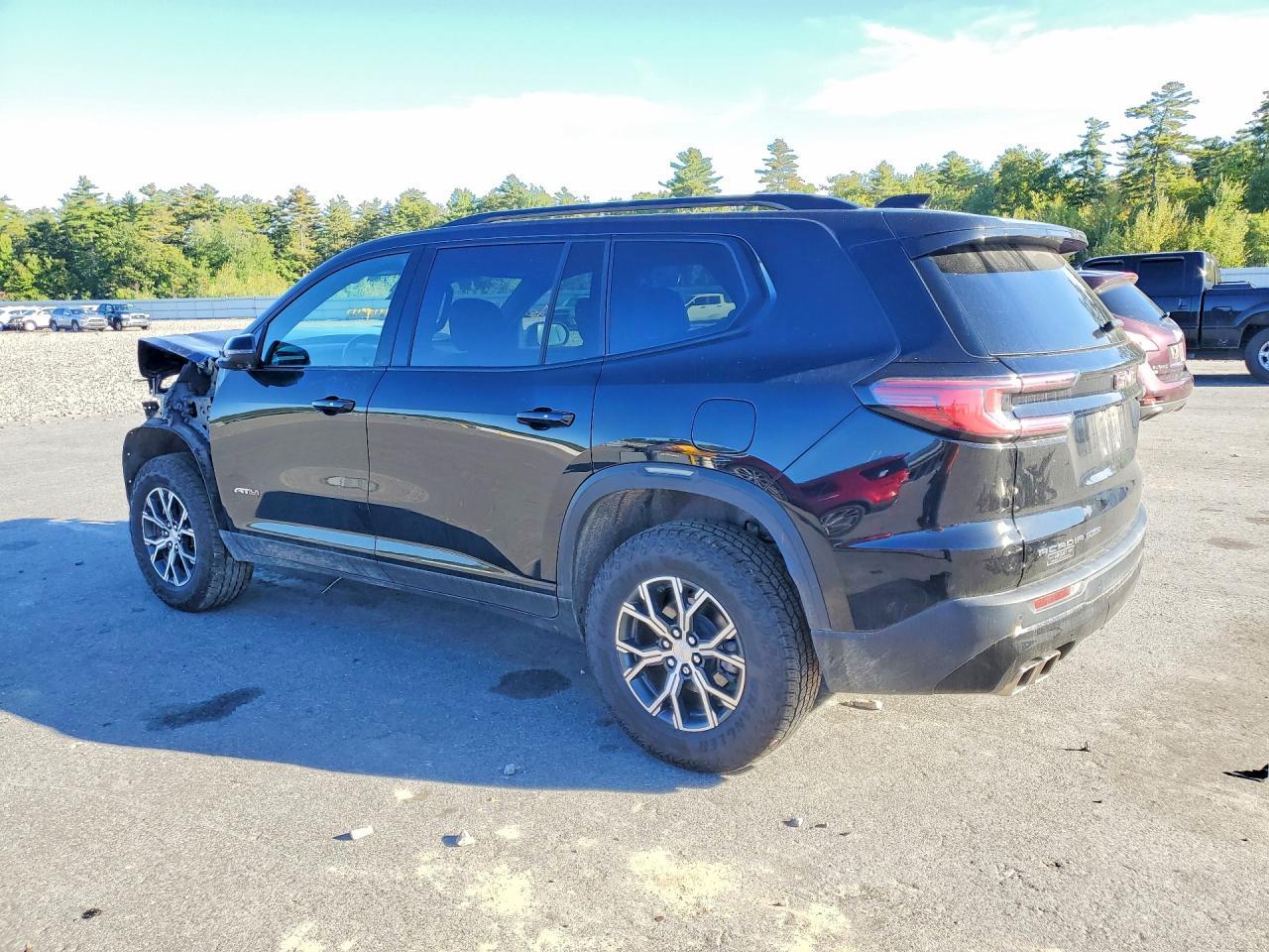 2025 GMC Acadia At4 - Image 2