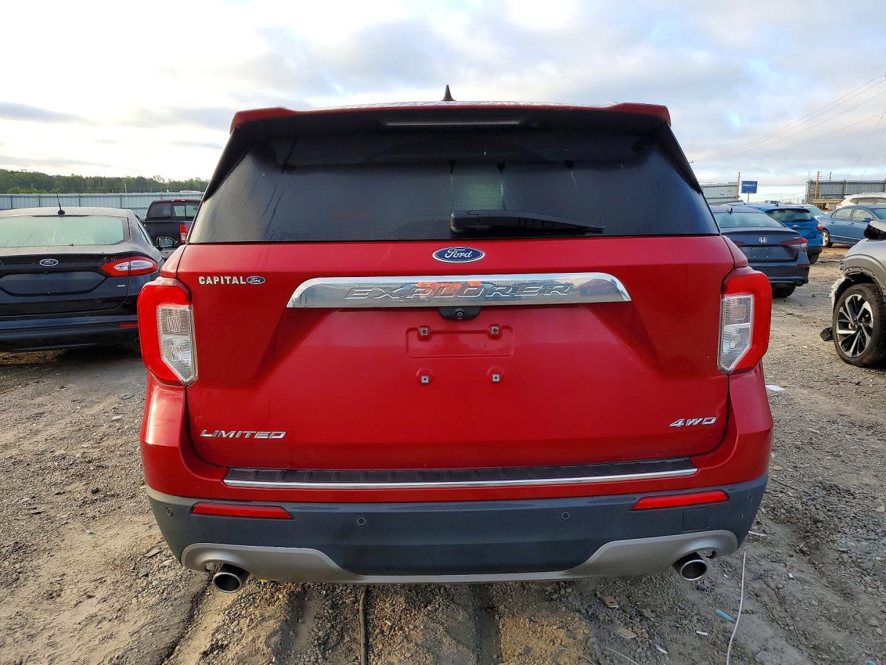 2021 Ford Explorer Limited - Image 6