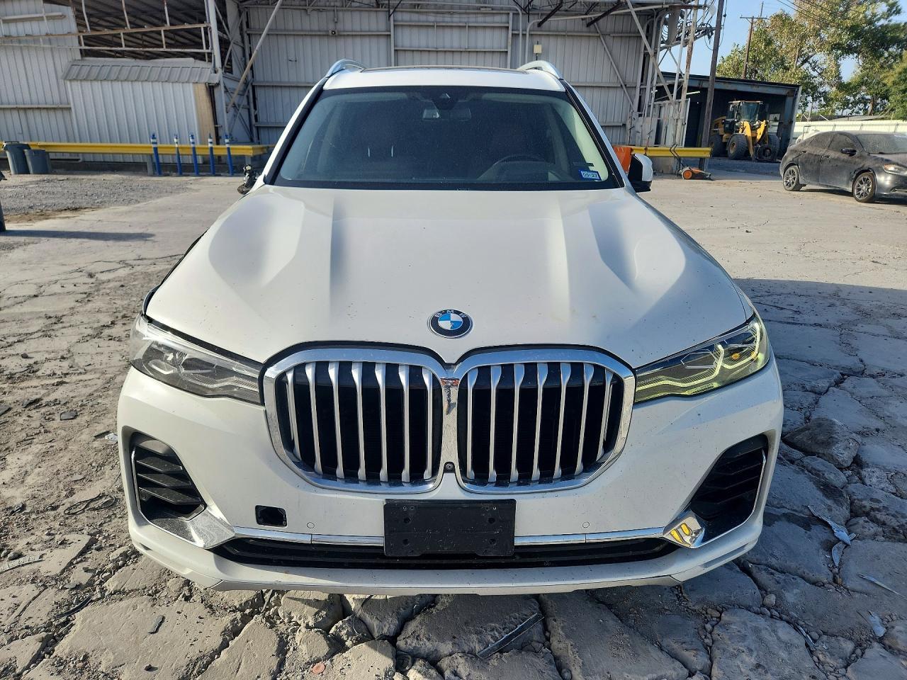 2020 BMW X7 xDrive40I - Фото 5