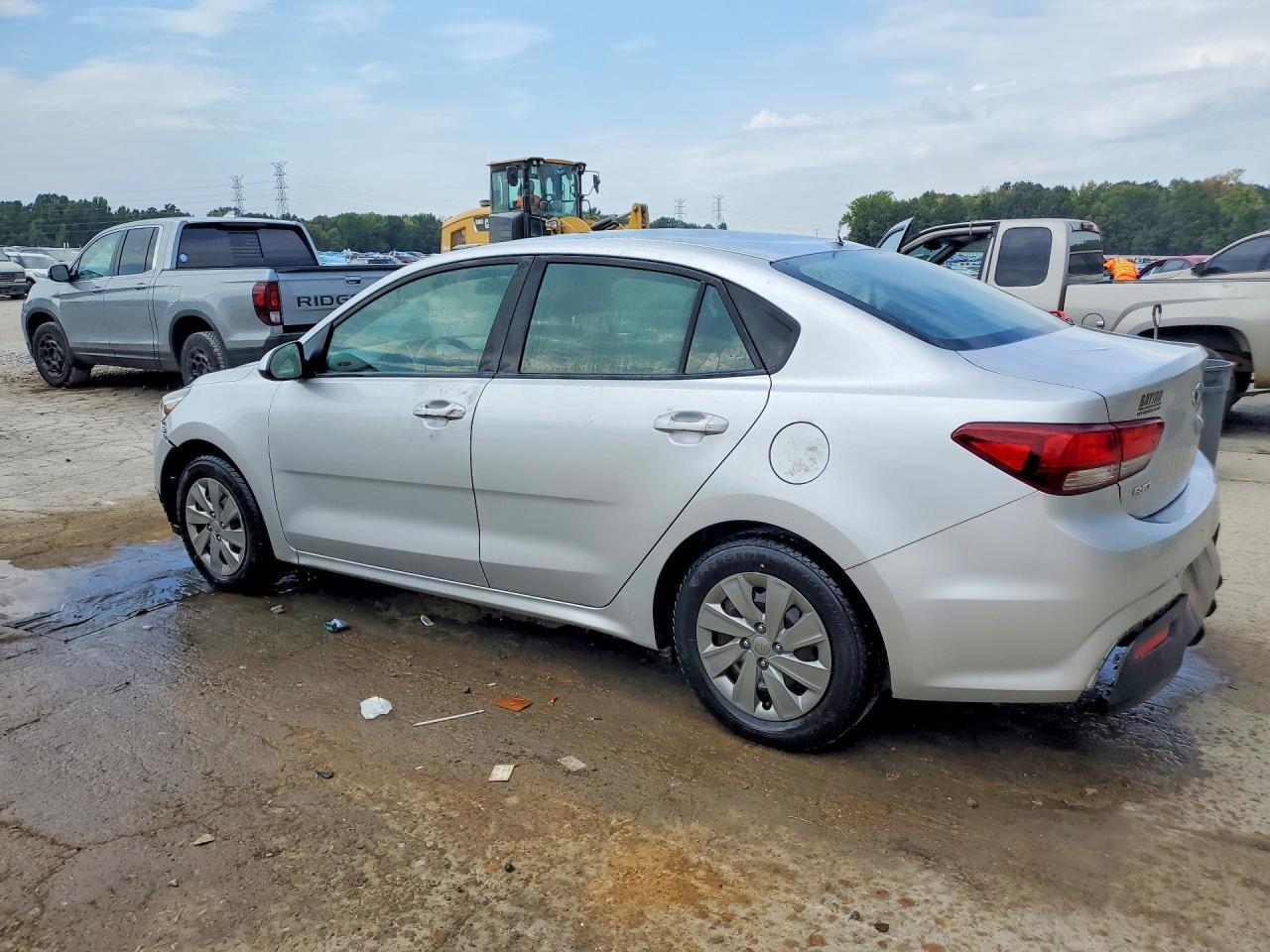 2019 Kia Rio S - Image 2