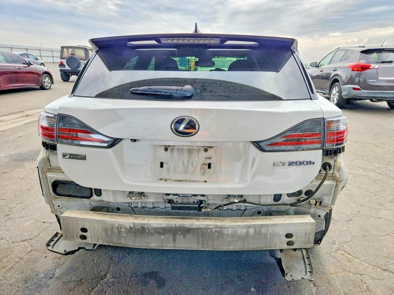 2017 Lexus Ct 200 - Image 6