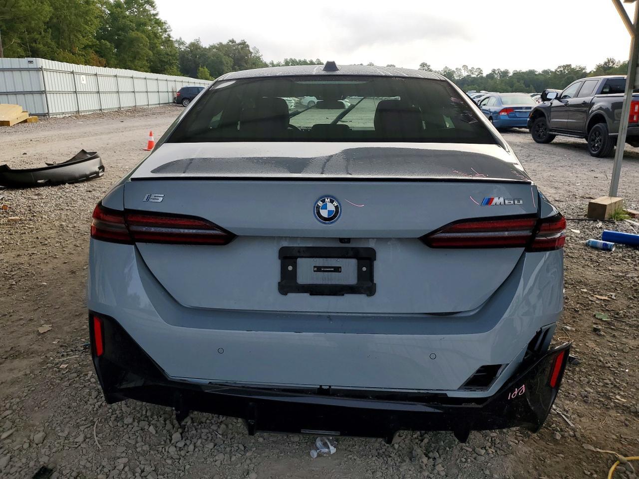 2024 BMW I5 M60 - Фото 6