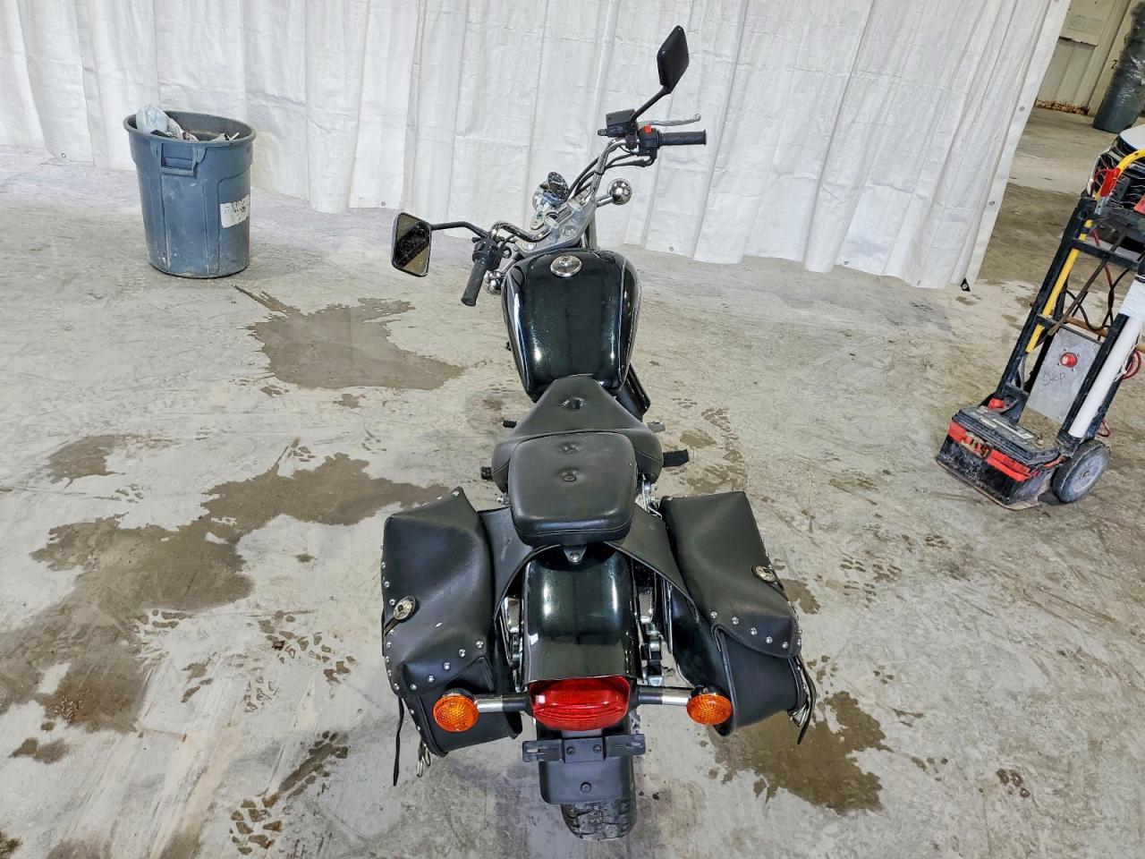 2002 Suzuki Gz250 - Фото 6