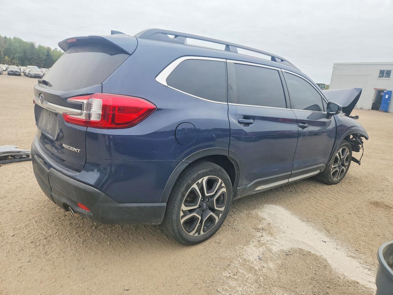 2024 Subaru Ascent Limited - Фото 3