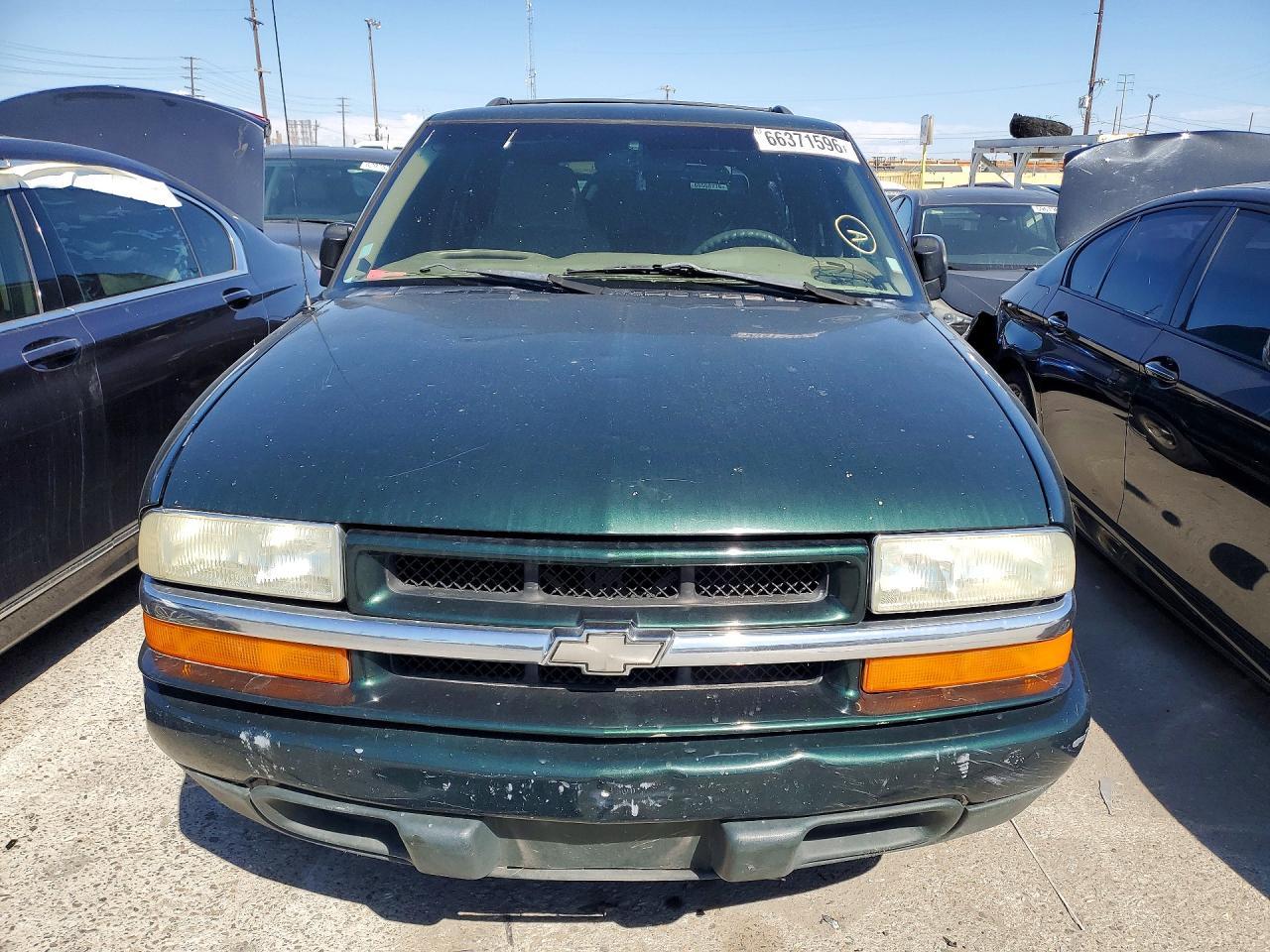 2002 Chevrolet Blazer - Image 5