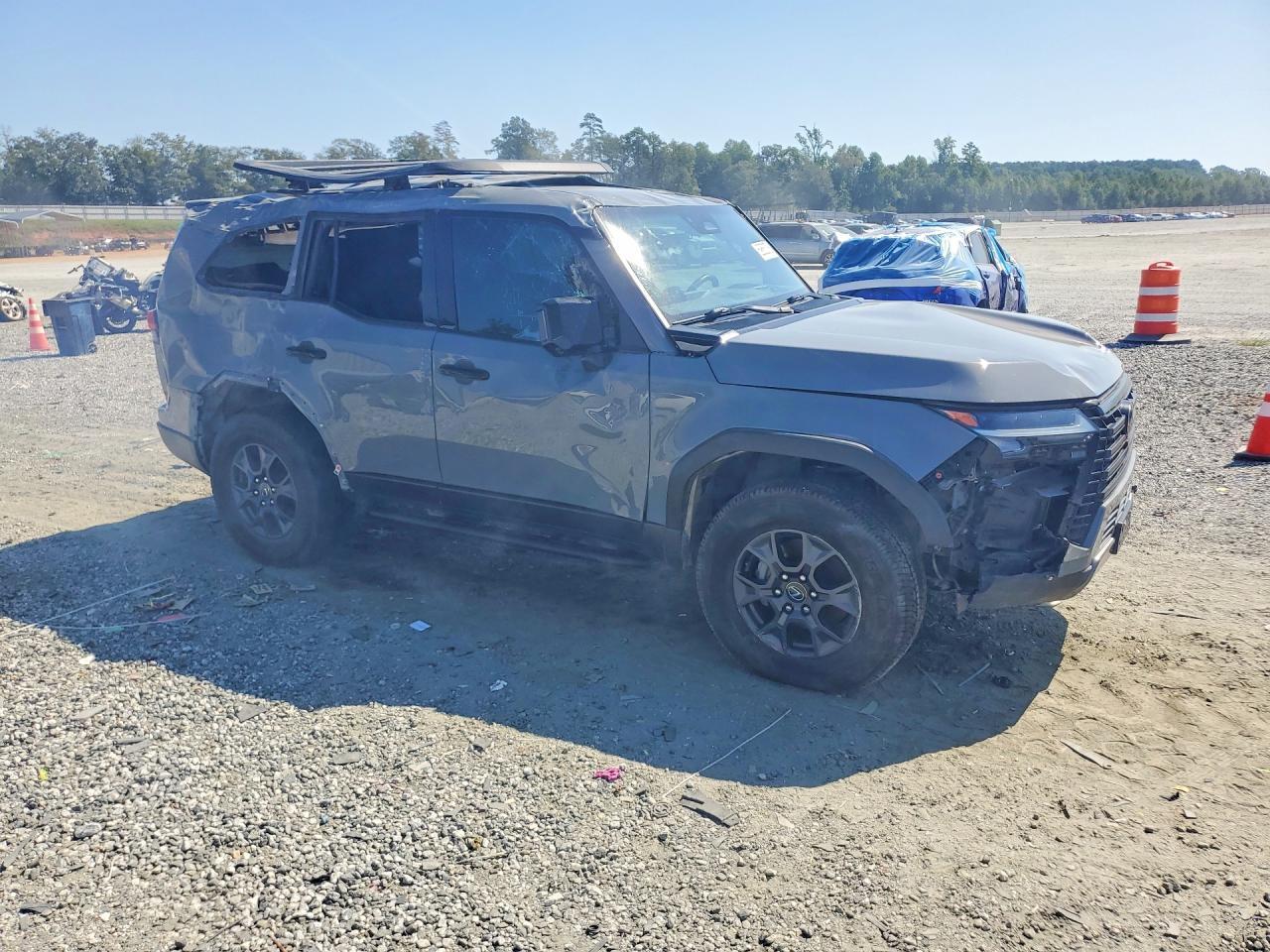 2024 Lexus Gx 550 Overtrail+ - Image 4