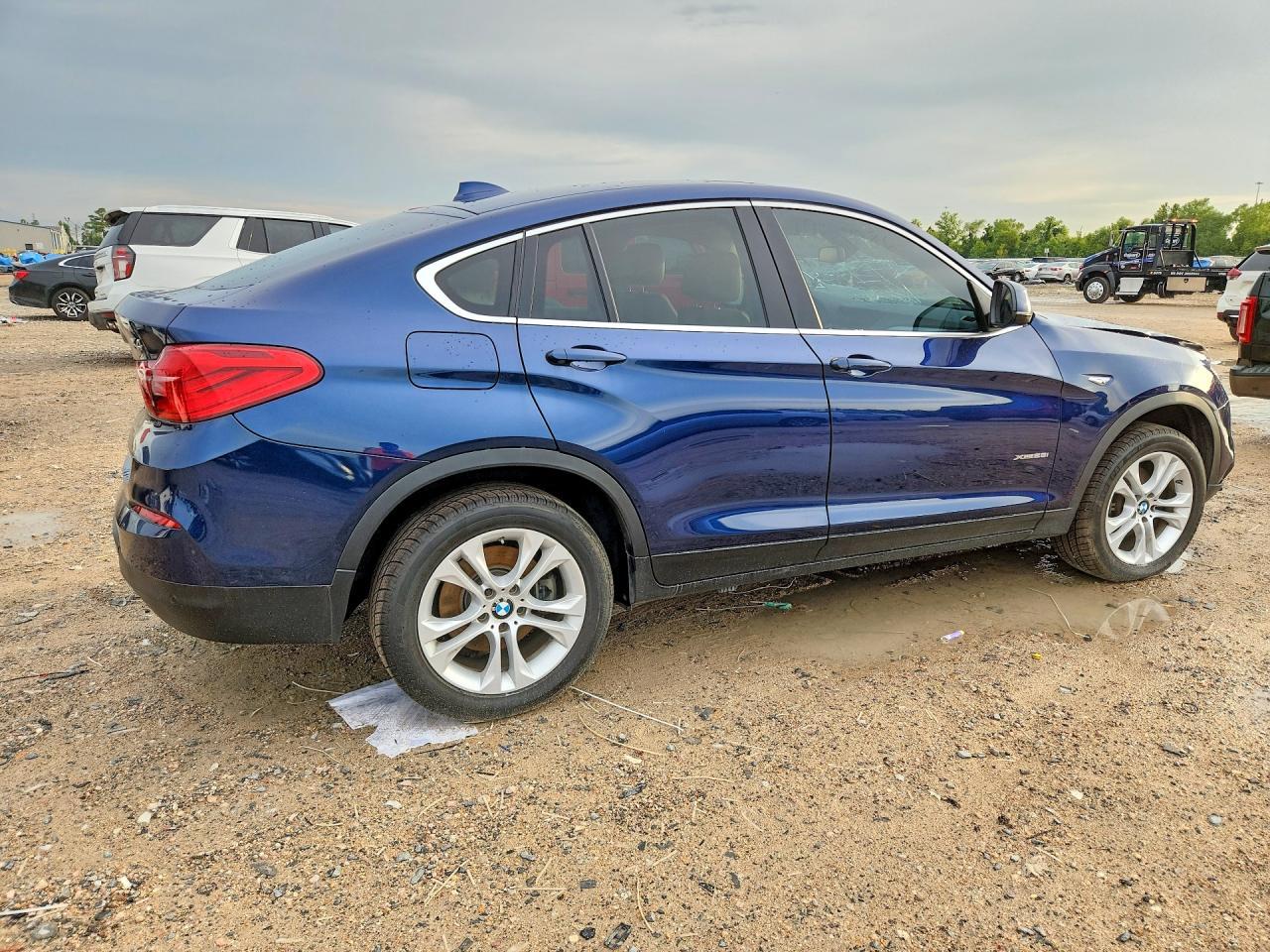 2017 BMW X4 xDrive28I - Image 3
