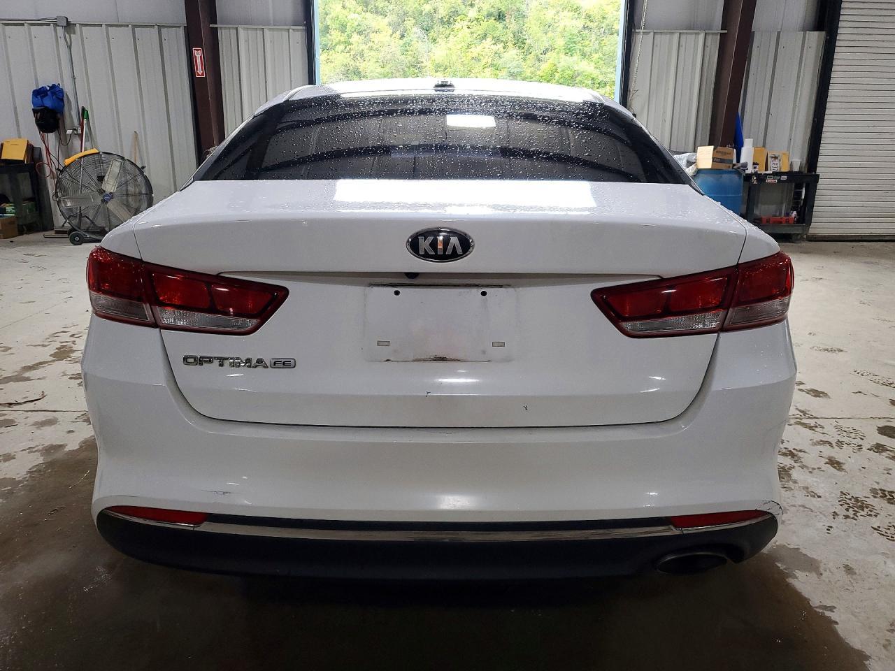 2017 Kia Optima Lx - Image 6