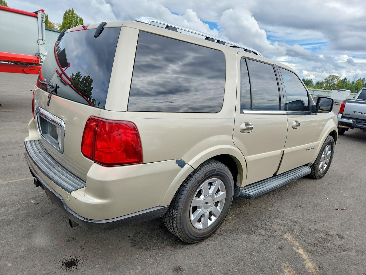 2006 Lincoln Navigator - Фото 3