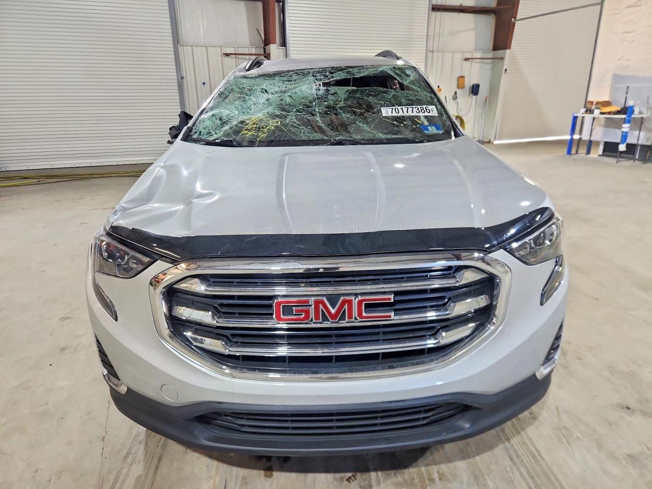 2020 GMC Terrain Sle - Фото 5
