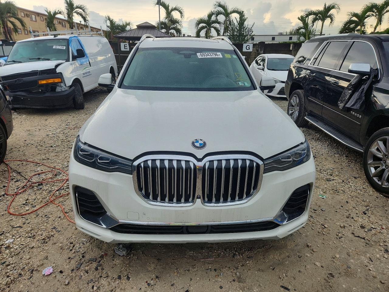 2019 BMW X7 xDrive50I - Image 5