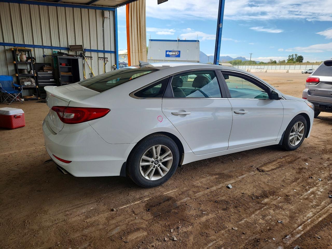 2015 Hyundai Sonata Se - Image 3