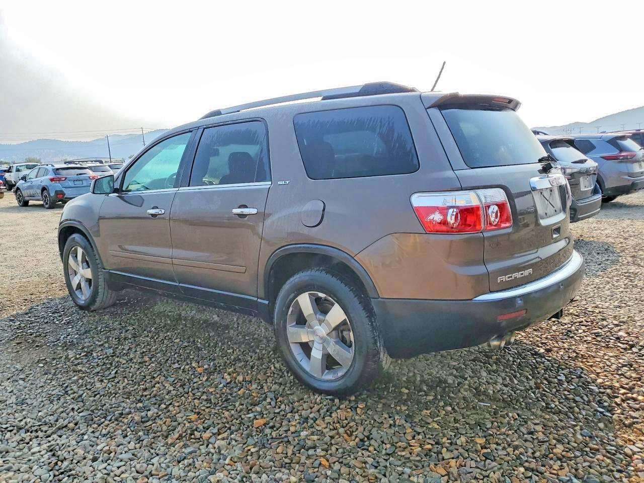 2011 GMC Acadia Slt-1 - Image 2