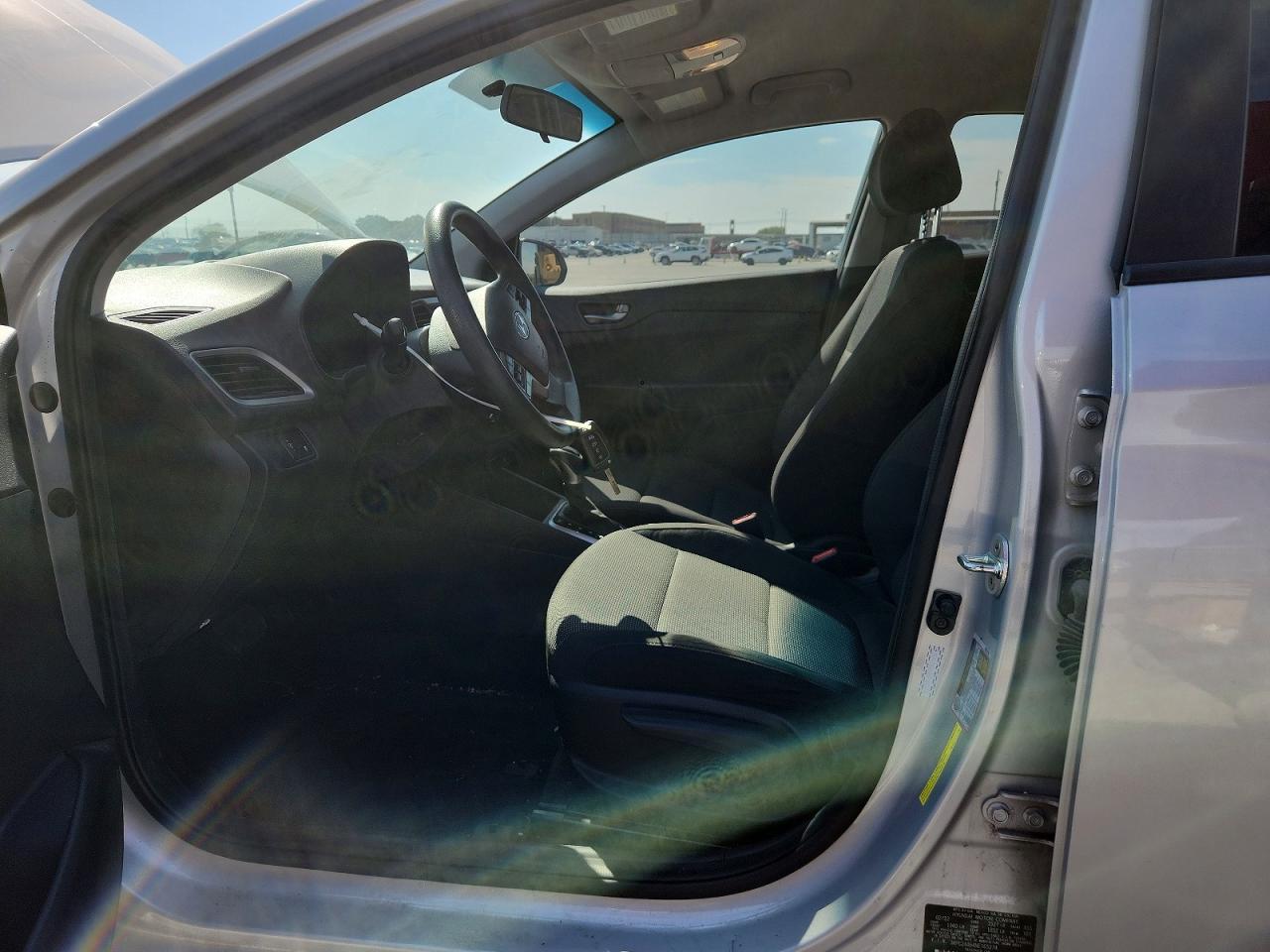 2022 Hyundai Accent Se - Фото 7