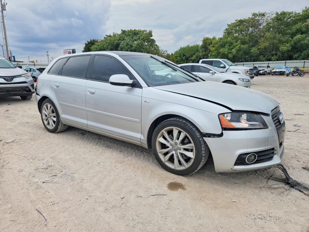 2012 Audi A3 Premium - Фото 4