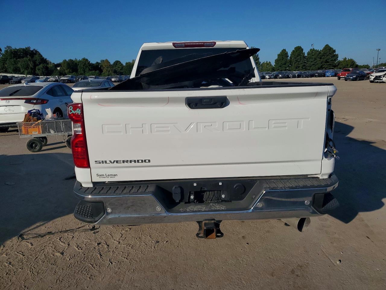 2024 Chevrolet Silverado K3500 - Image 6