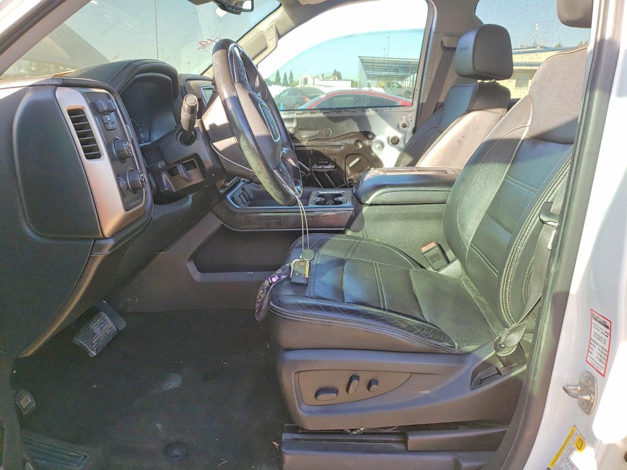 2016 GMC Sierra K1500 Denali - Image 7