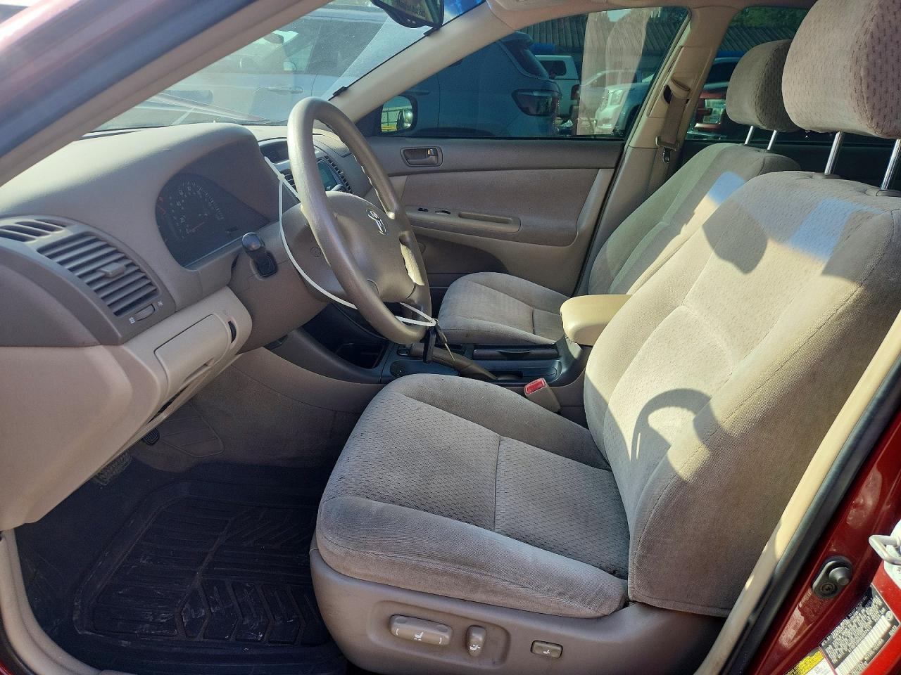 2004 Toyota Camry Le V6 - Фото 7